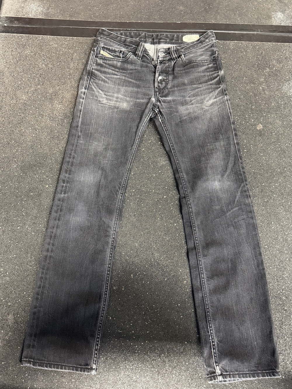 Diesel Viker - Men's Faded Black Straight-Leg Jeans